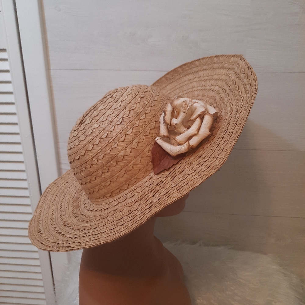 Liz Claiborne large rosette straw hat Phillipines